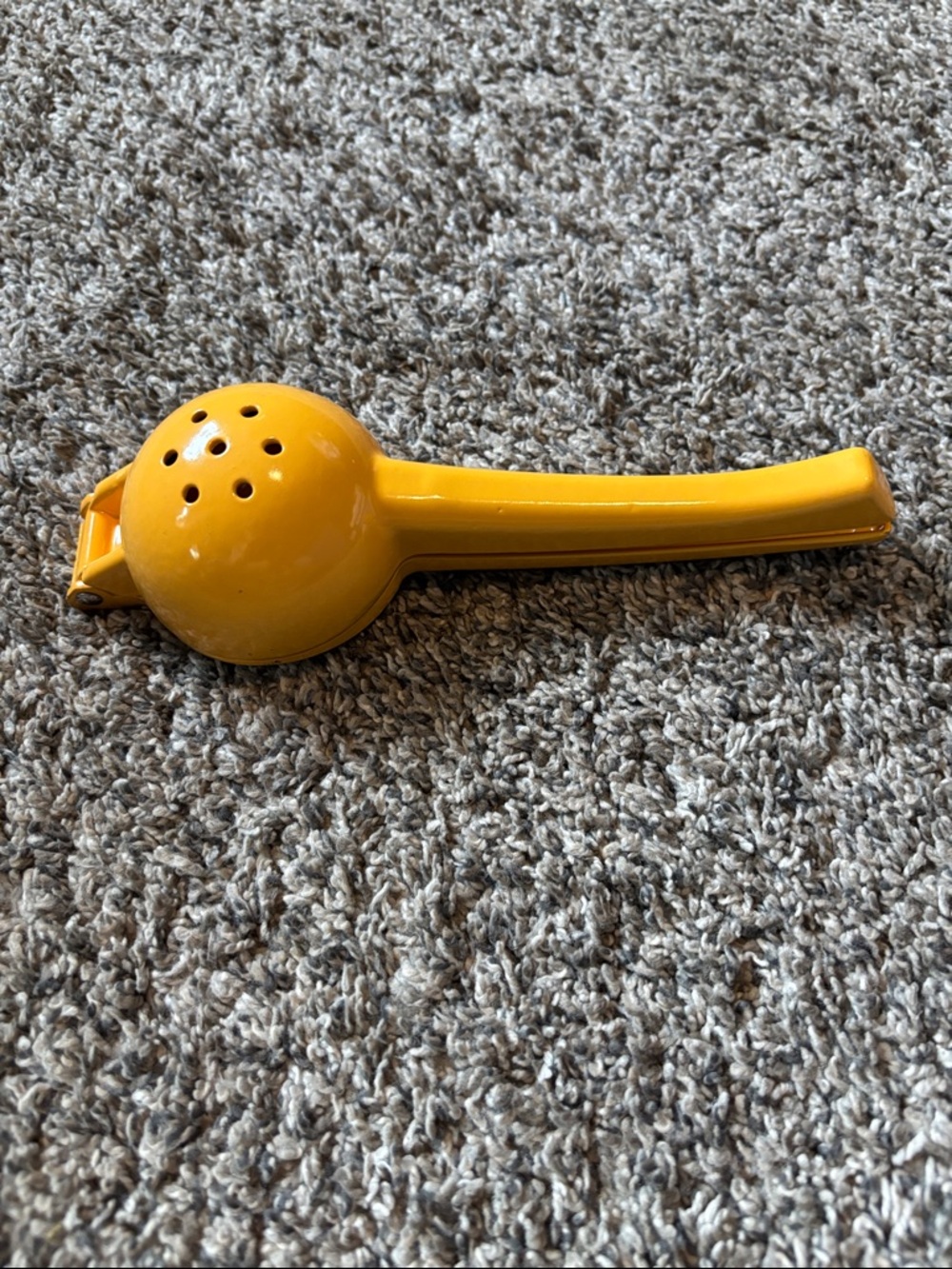 Farberware Yellow Citrus Juicer Press